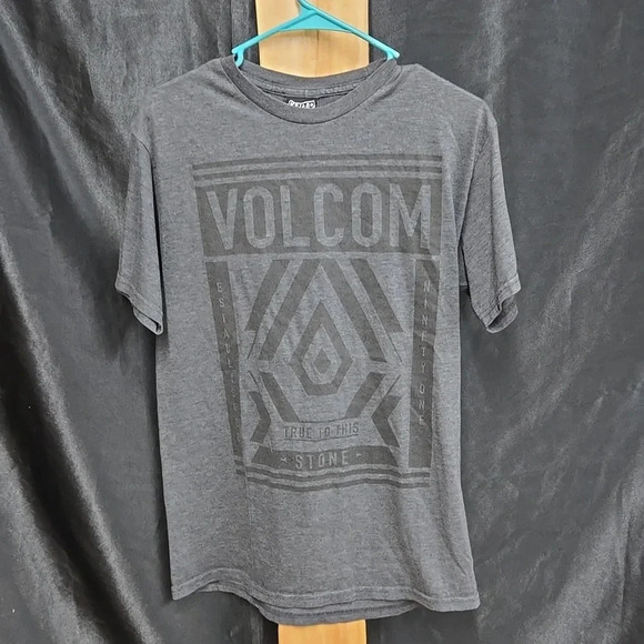 Volcom Mens short sleeve crew neck size medium t shirt - Picture 1 of 6